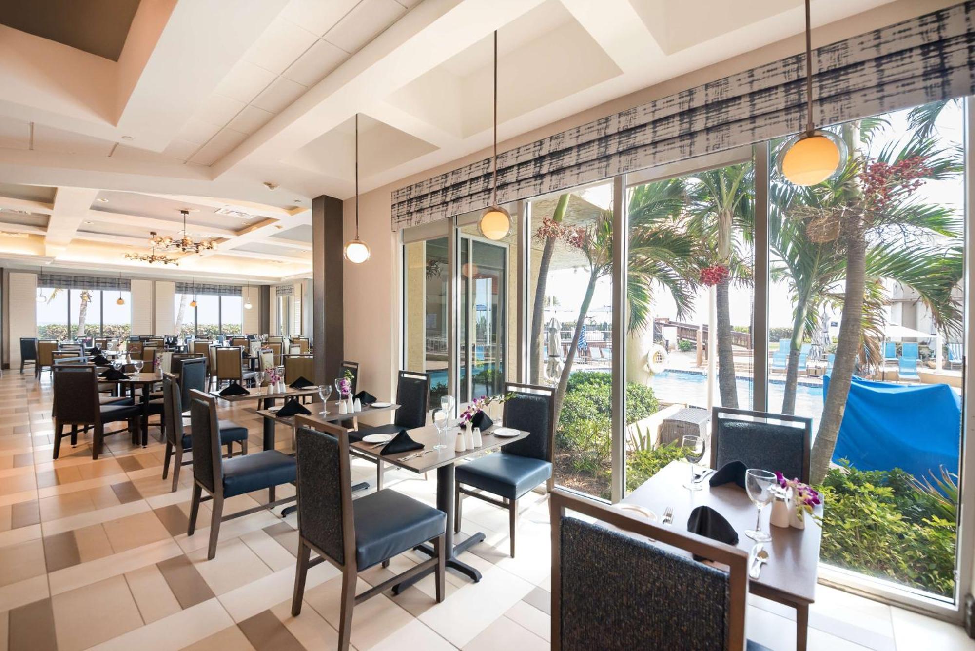 ฮิลตัน เมลเบิร์น บีช โอเชียนฟรอนต์ Hotel ภายนอก รูปภาพ